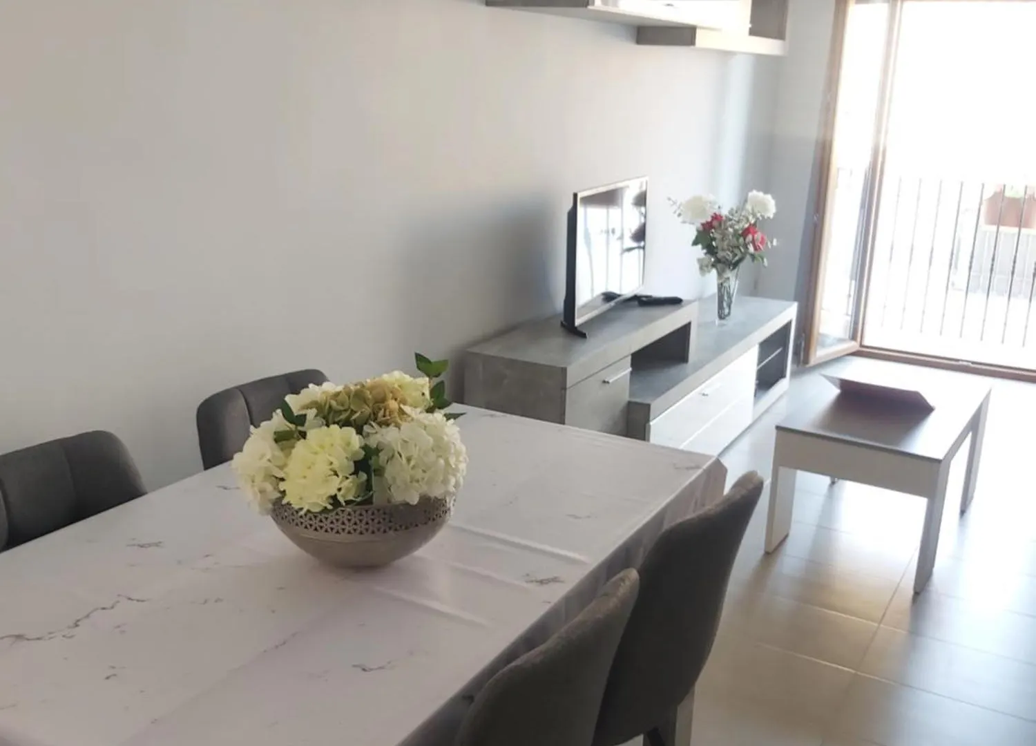 באיסה Gracia Apartment 0*,